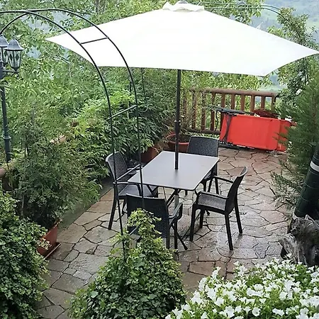 Domek alpejski Ibiscus *
